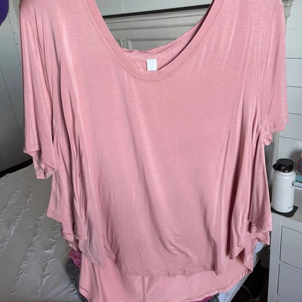 Lululemon top